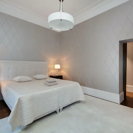 Bright Luxury 2bdr In Old Town * Tallinn